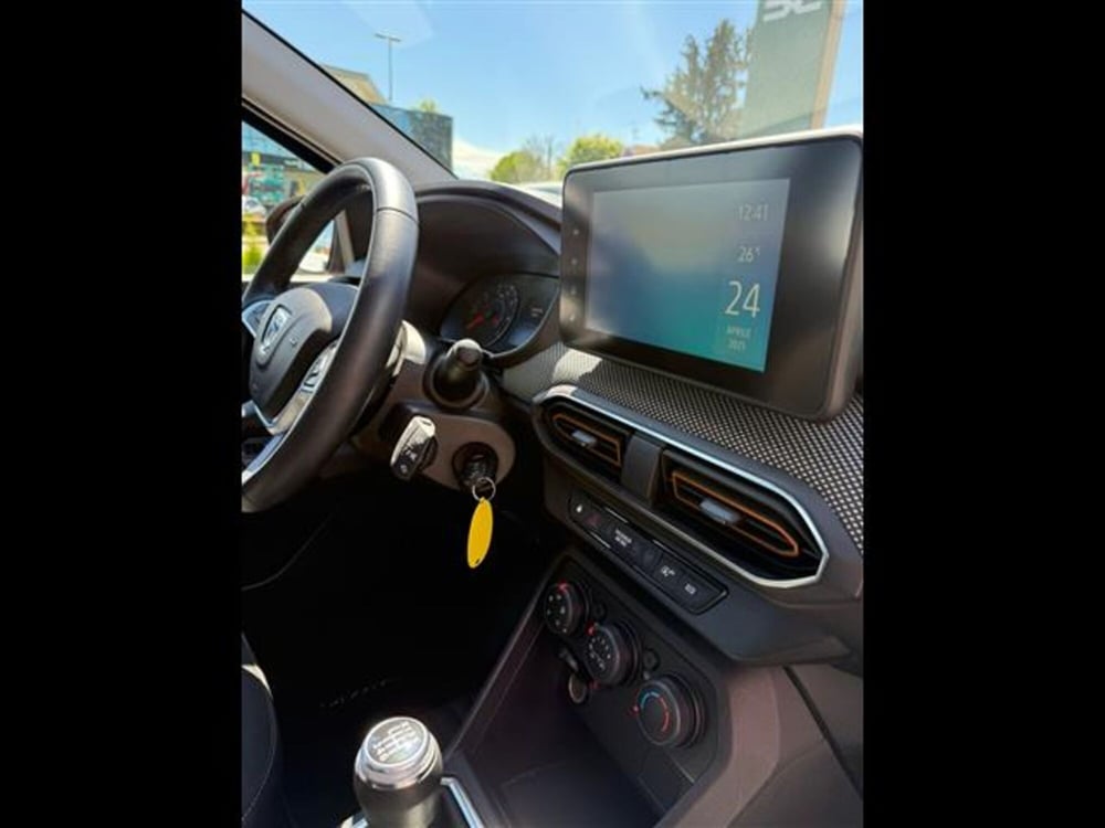 Dacia Sandero usata a Asti (8)