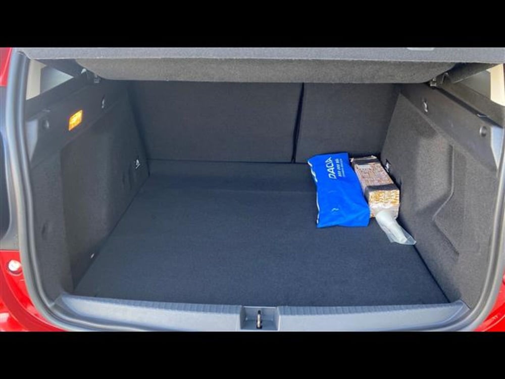 Dacia Duster usata a Vicenza (9)