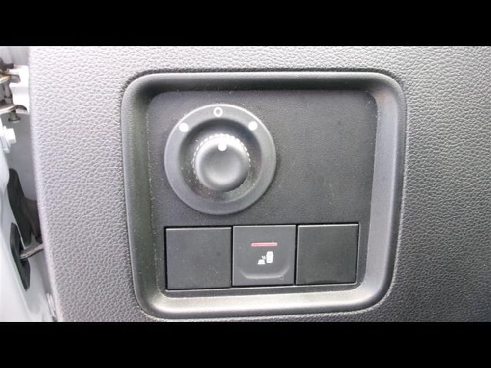 Dacia Duster usata a Firenze (11)