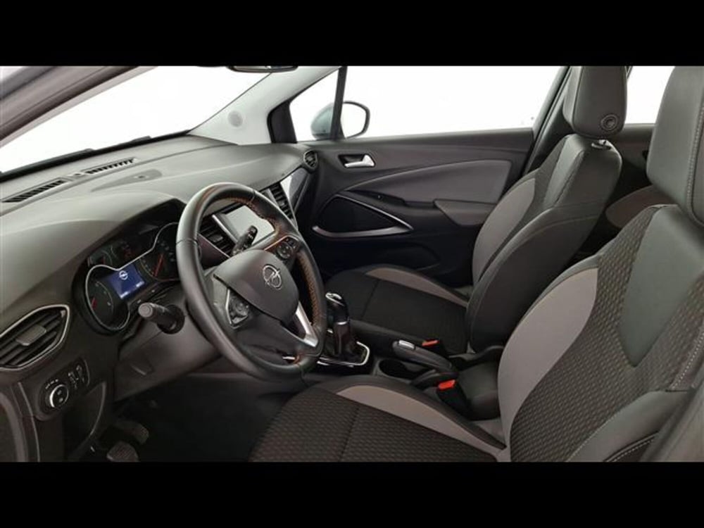 Opel Crossland X usata a Milano (14)