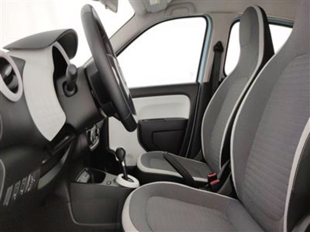Renault Twingo usata a Bari (13)