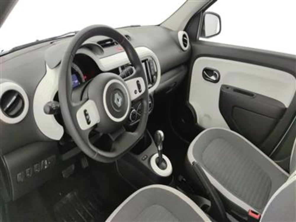 Renault Twingo usata a Bari (14)