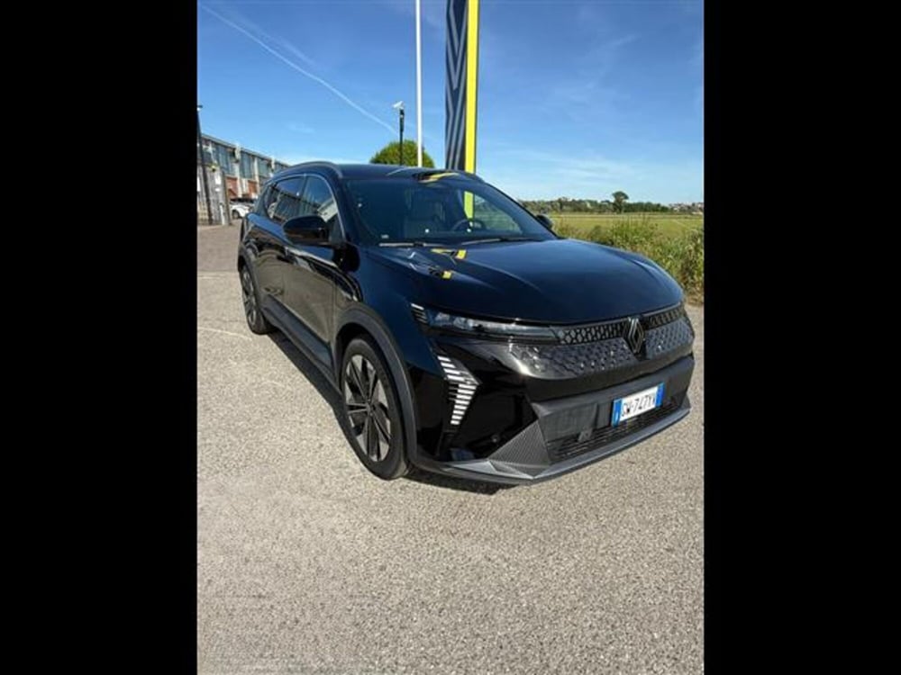 Renault Scenic E-Tech Electric nuova a Pavia (9)