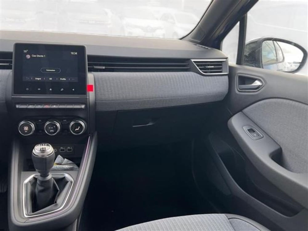 Renault Clio nuova a Livorno (13)