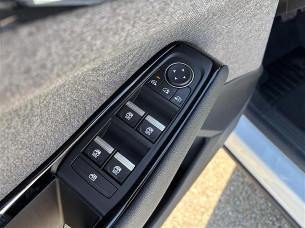 Renault Austral nuova a Pavia (7)