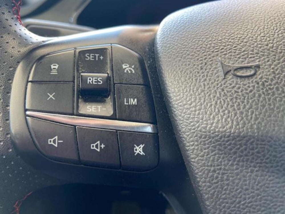 Ford Kuga usata a Bologna (8)