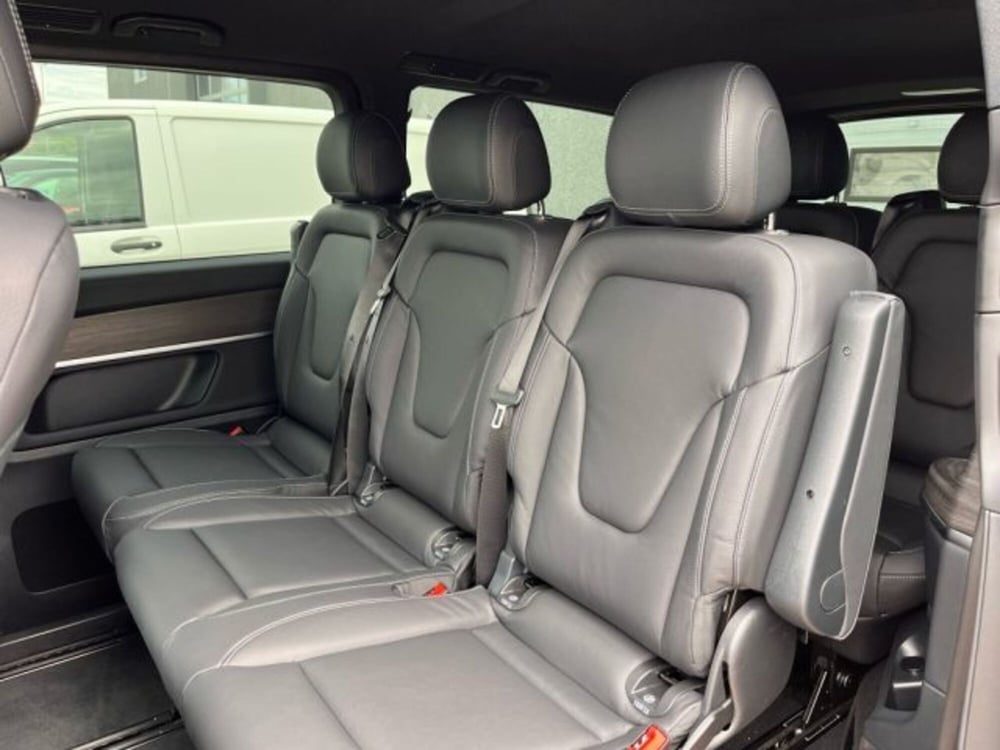 Mercedes-Benz Classe V nuova a Bergamo (12)