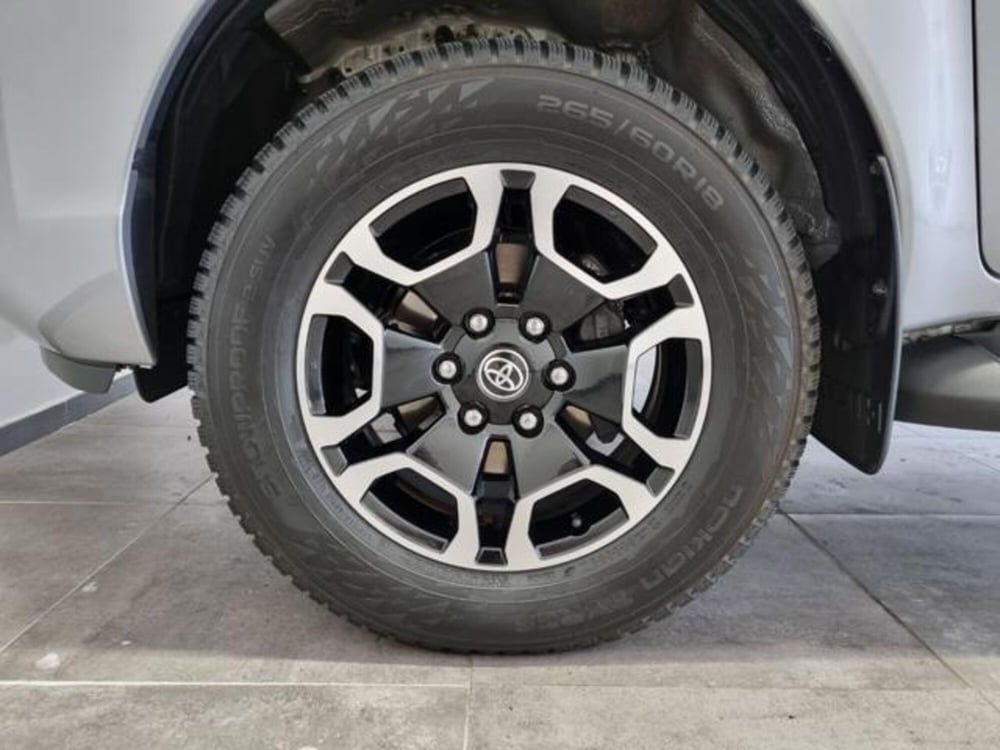 Toyota Hilux usata a Como (15)