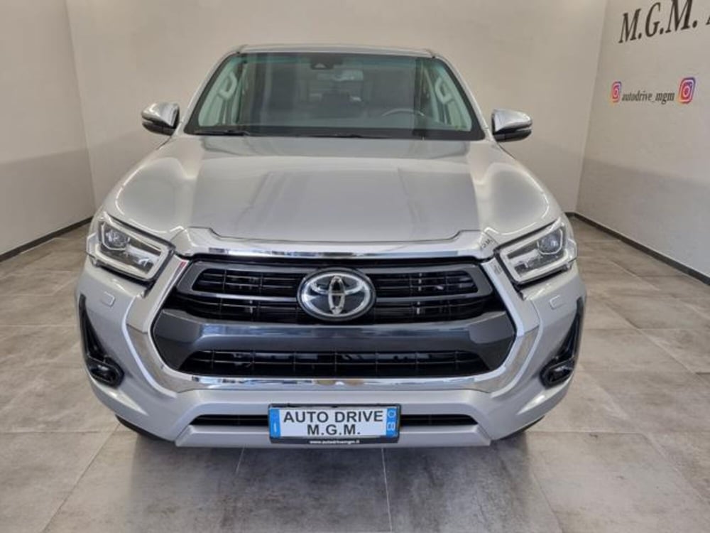 Toyota Hilux usata a Como (2)