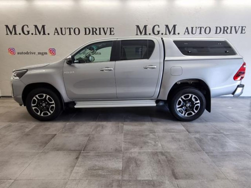 Toyota Hilux usata a Como (4)