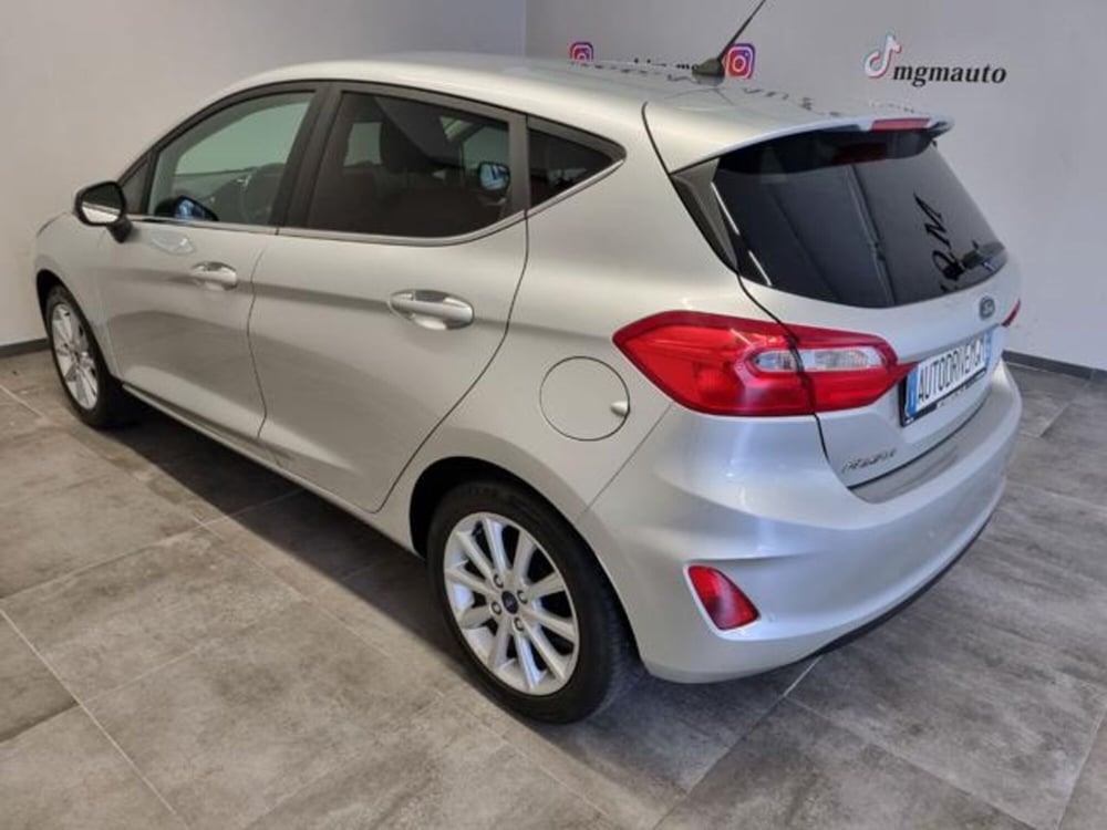 Ford Fiesta usata a Como (9)