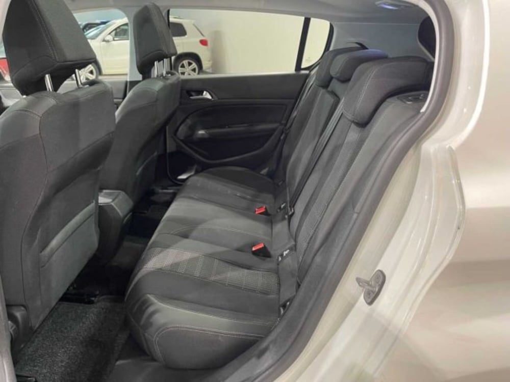 Peugeot 308 usata a Sondrio (10)