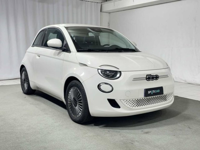 Fiat 500e usata a Sondrio (7)