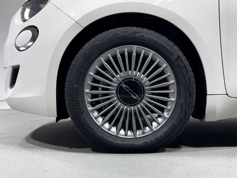 Fiat 500e usata a Sondrio (9)