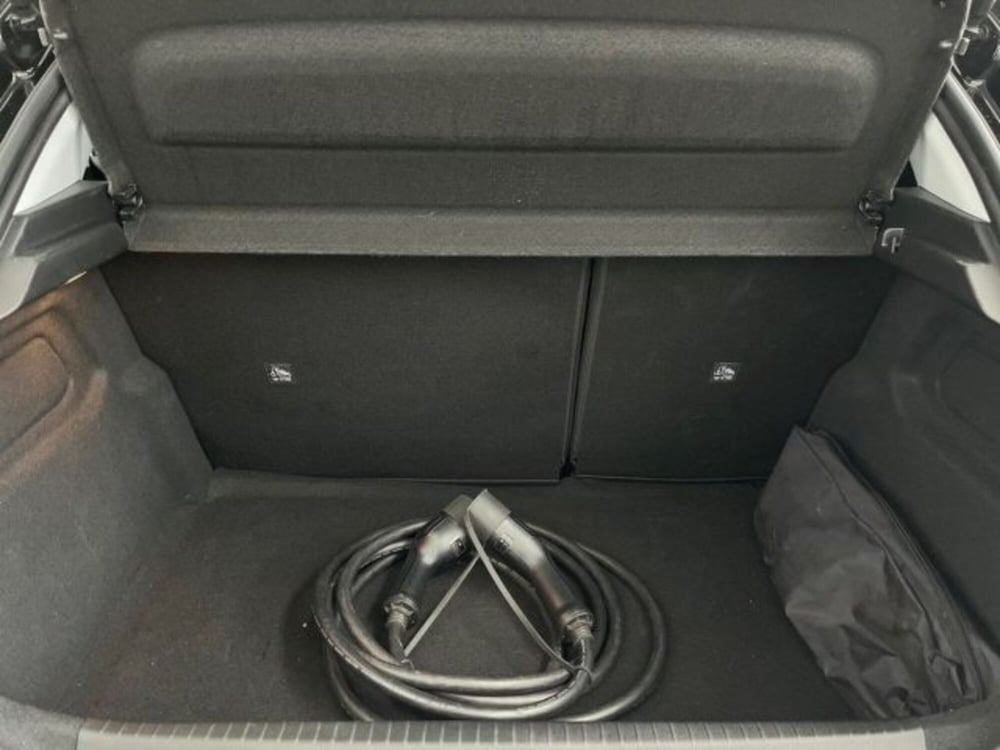 Opel Corsa-e usata a Verona (13)