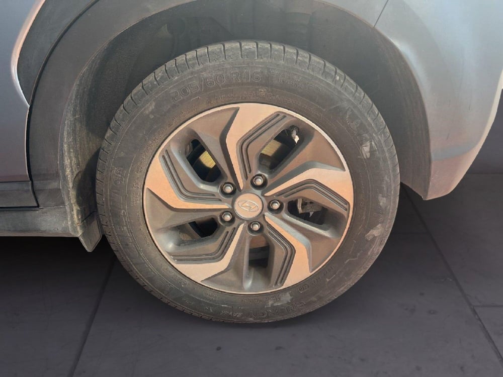 Hyundai Kona usata a Torino (7)
