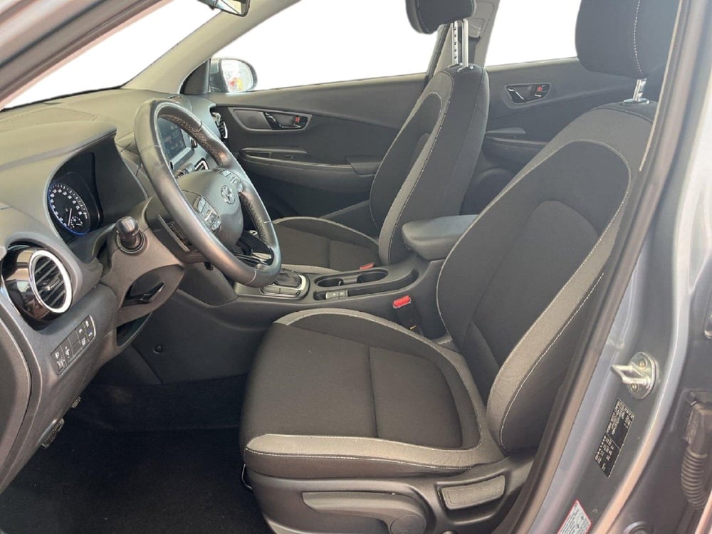 Hyundai Kona usata a Torino (9)