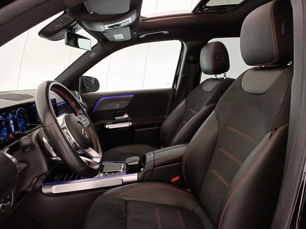Mercedes-Benz GLB usata a Bari (6)