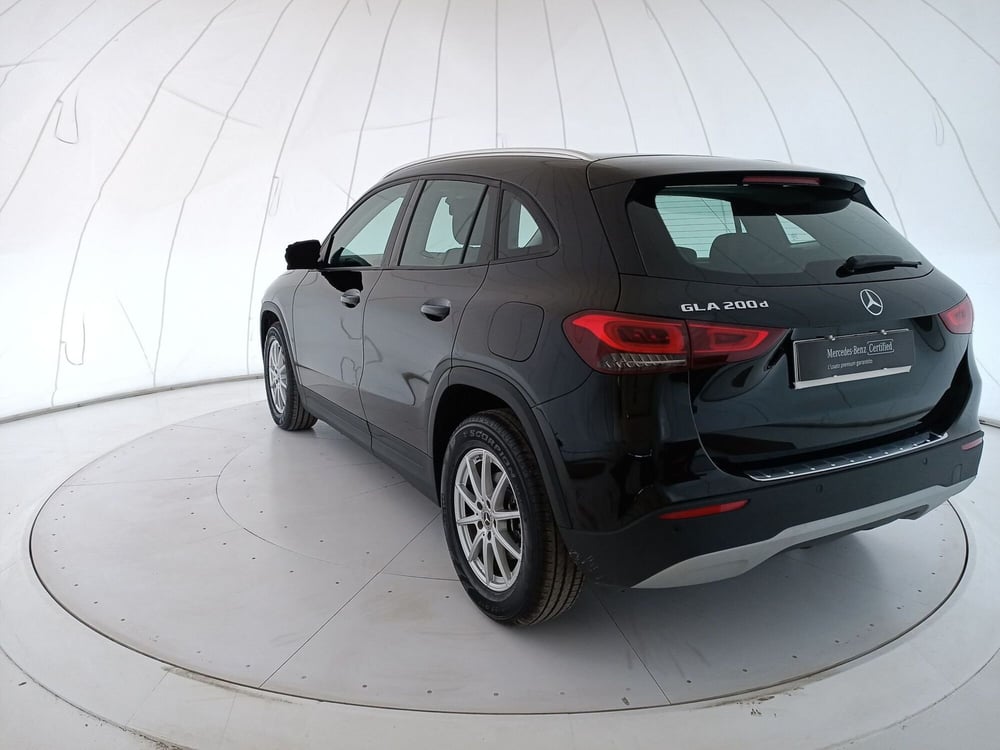 Mercedes-Benz GLA SUV usata a Bari (4)