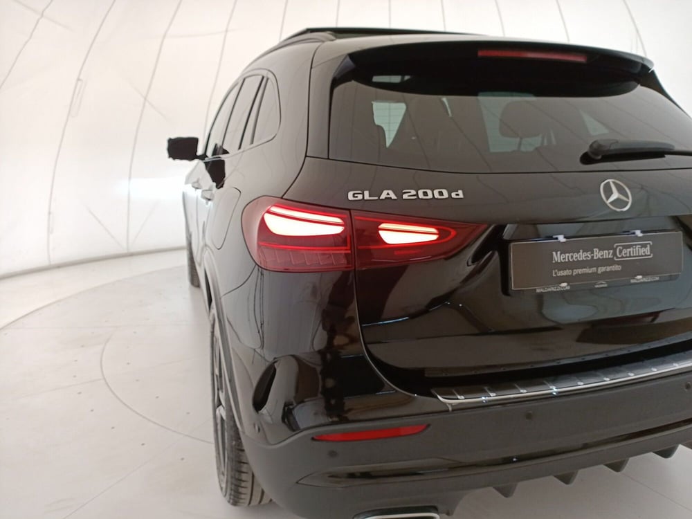 Mercedes-Benz GLA SUV usata a Bari (10)