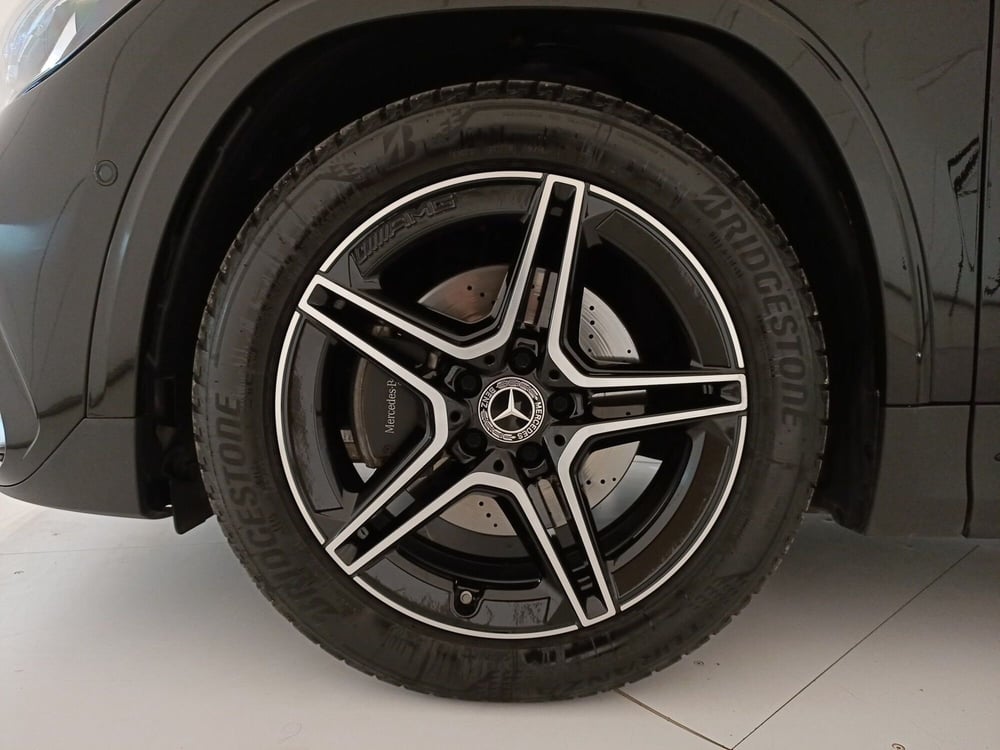 Mercedes-Benz GLA SUV usata a Bari (14)