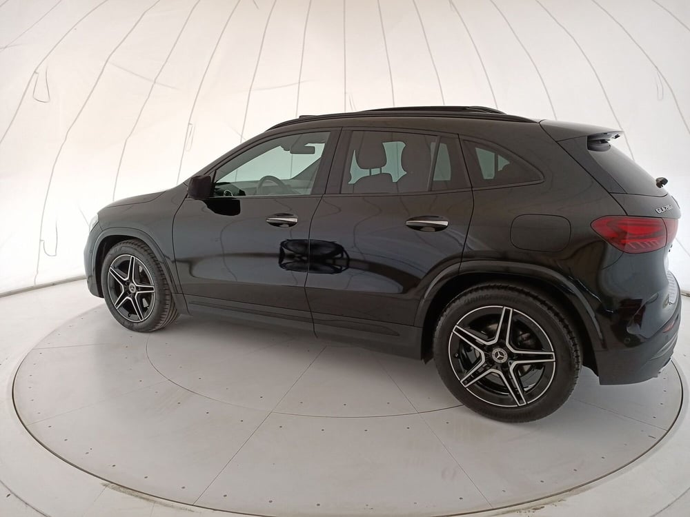 Mercedes-Benz GLA SUV usata a Bari (3)
