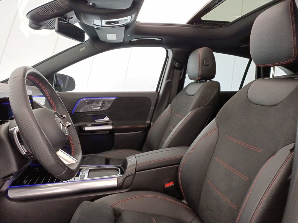 Mercedes-Benz GLA SUV usata a Bari (6)