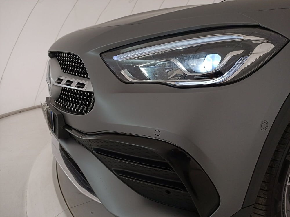 Mercedes-Benz GLA SUV usata a Bari (12)