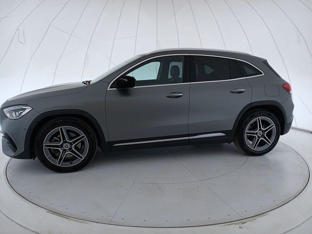 Mercedes-Benz GLA SUV usata a Bari (2)