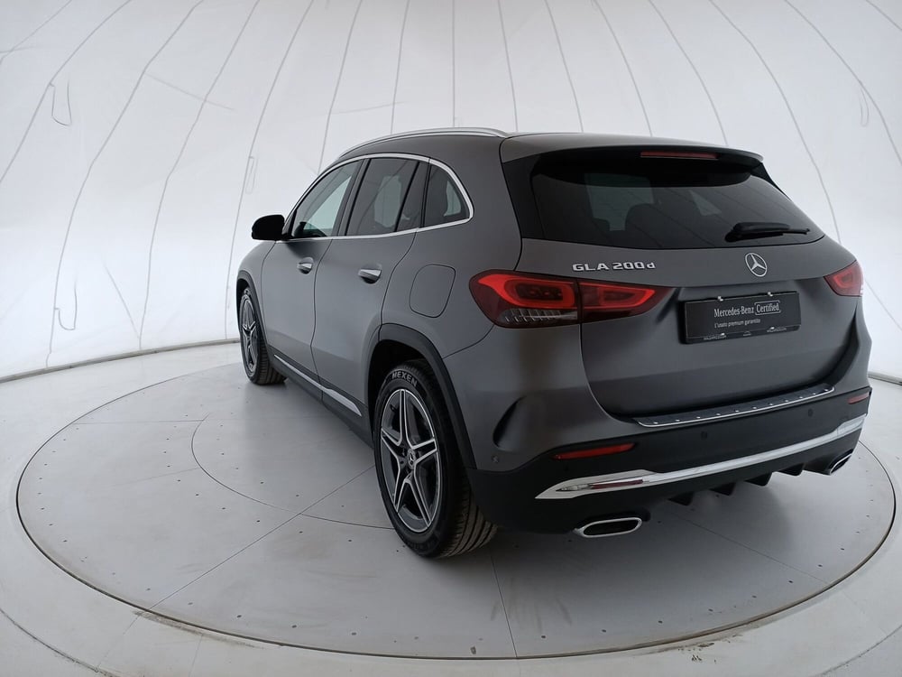 Mercedes-Benz GLA SUV usata a Bari (4)