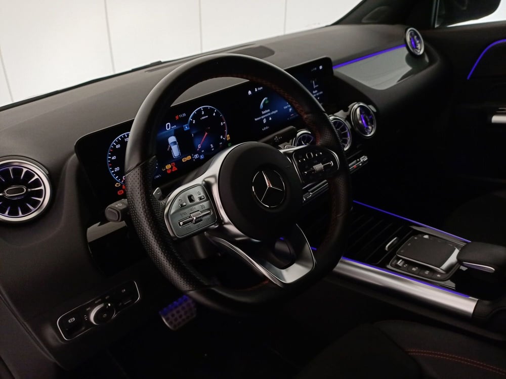 Mercedes-Benz GLA SUV usata a Bari (5)