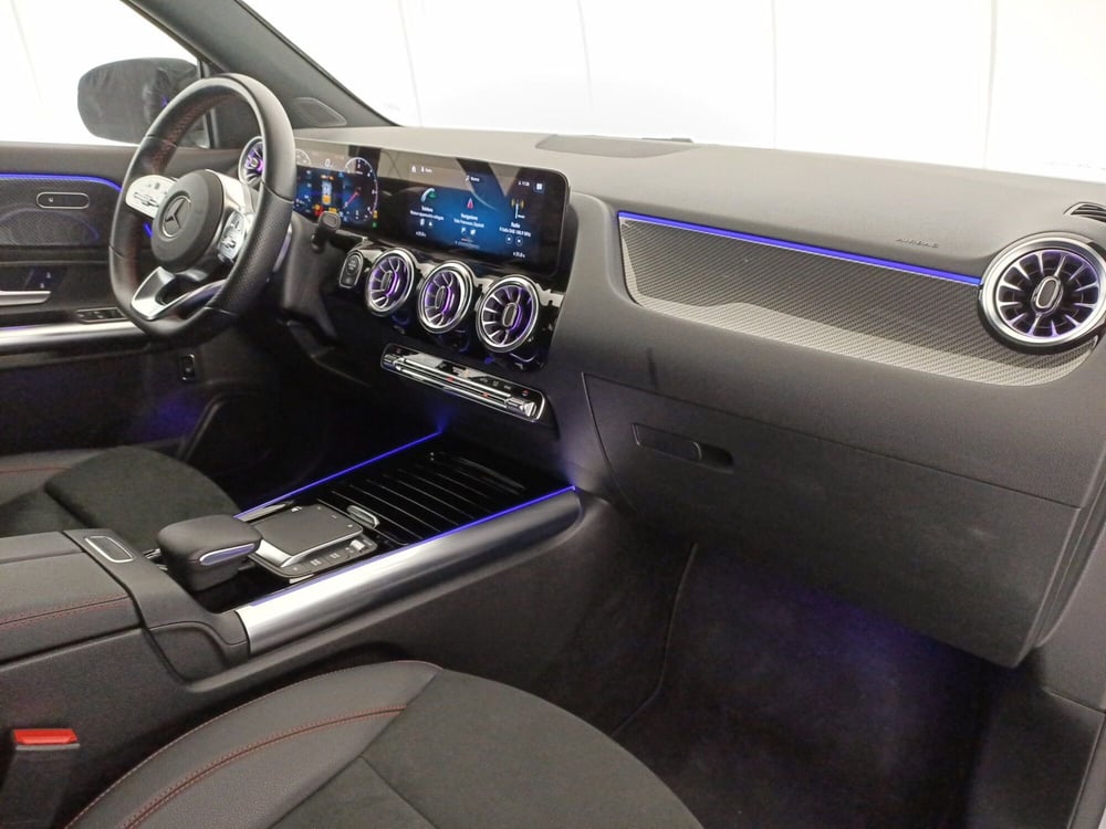 Mercedes-Benz GLA SUV usata a Bari (7)
