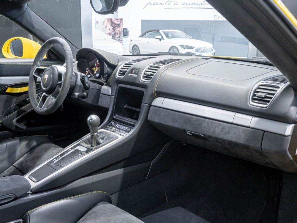 Porsche Cayman usata a Rimini (18)