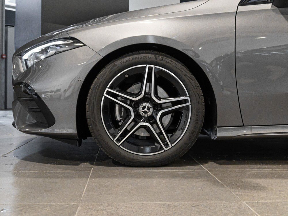 Mercedes-Benz Classe A Sedan nuova a Rimini (4)