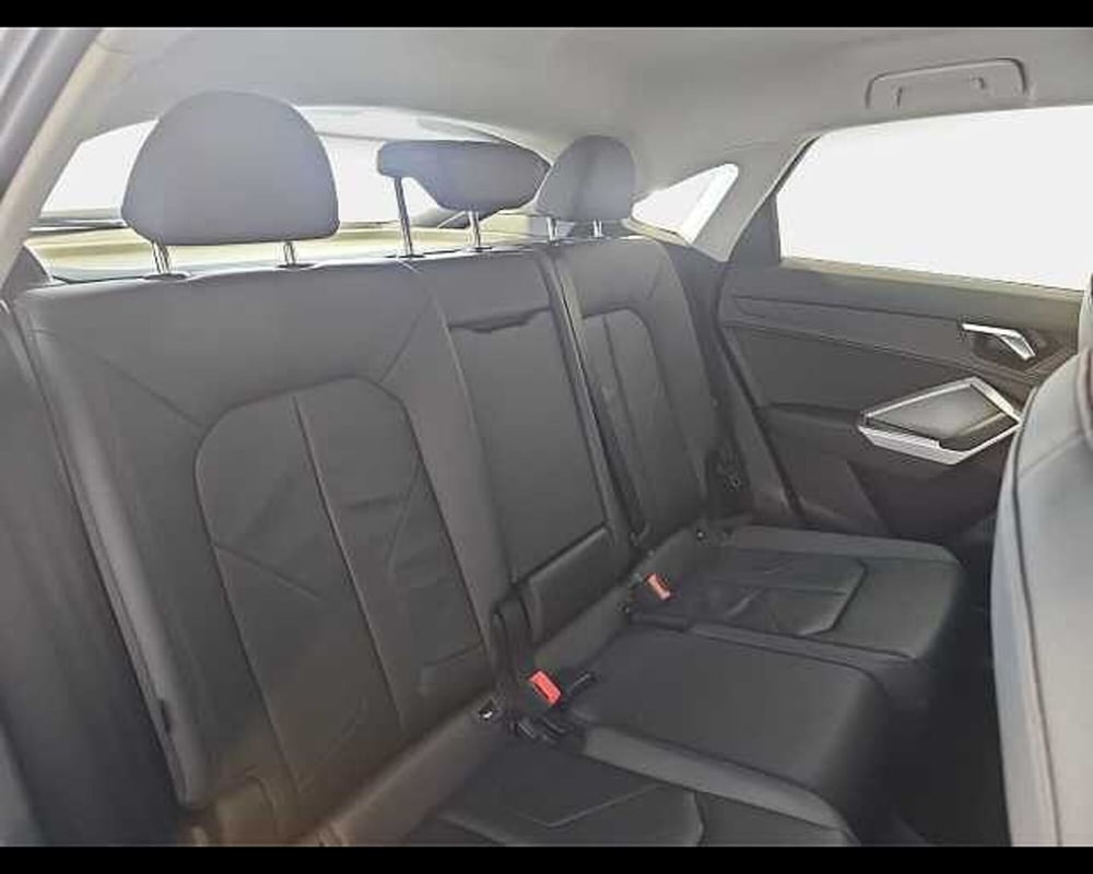 Audi Q3 Sportback usata a Roma (9)