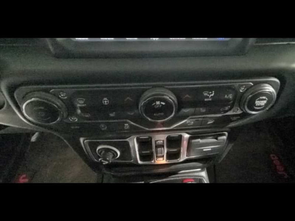 Jeep Wrangler Unlimited usata a Treviso (19)