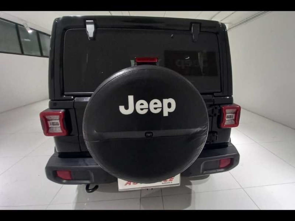 Jeep Wrangler Unlimited usata a Treviso (5)