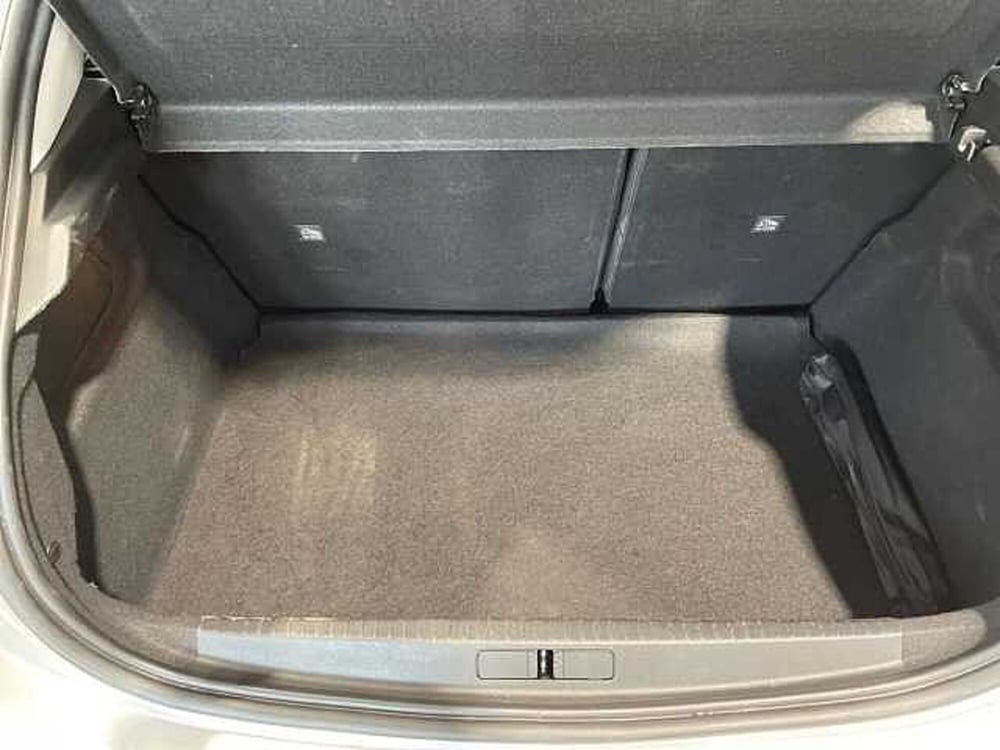 Opel Corsa usata a Prato (8)