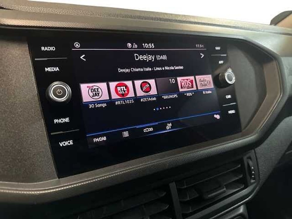 Volkswagen T-Cross usata a Prato (14)