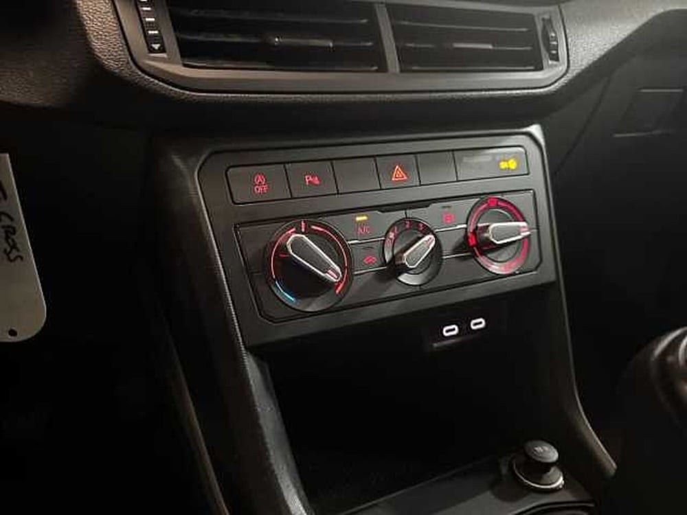 Volkswagen T-Cross usata a Prato (15)