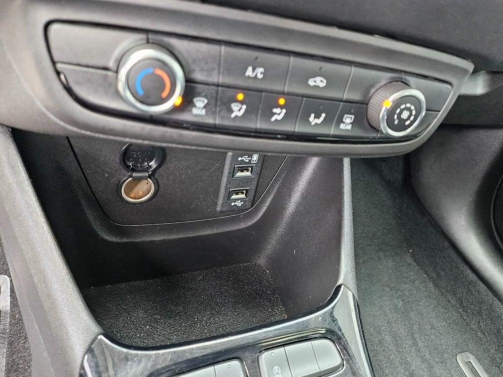 Opel Crossland usata a Foggia (12)