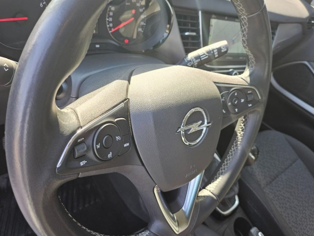 Opel Crossland usata a Foggia (15)