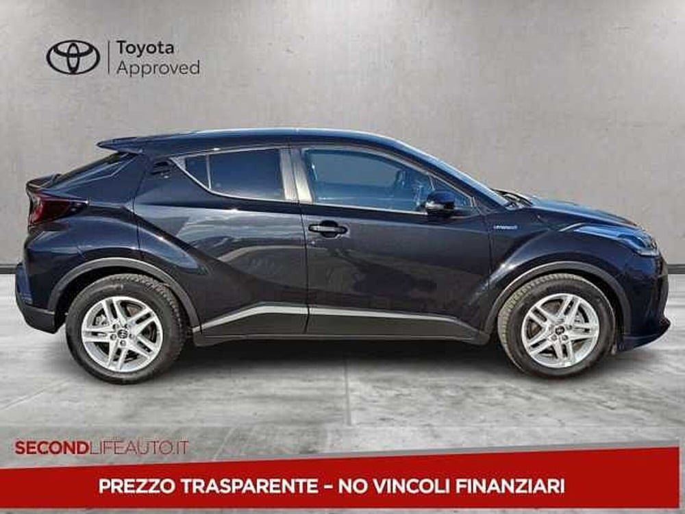 Toyota Toyota C-HR usata a Chieti (15)