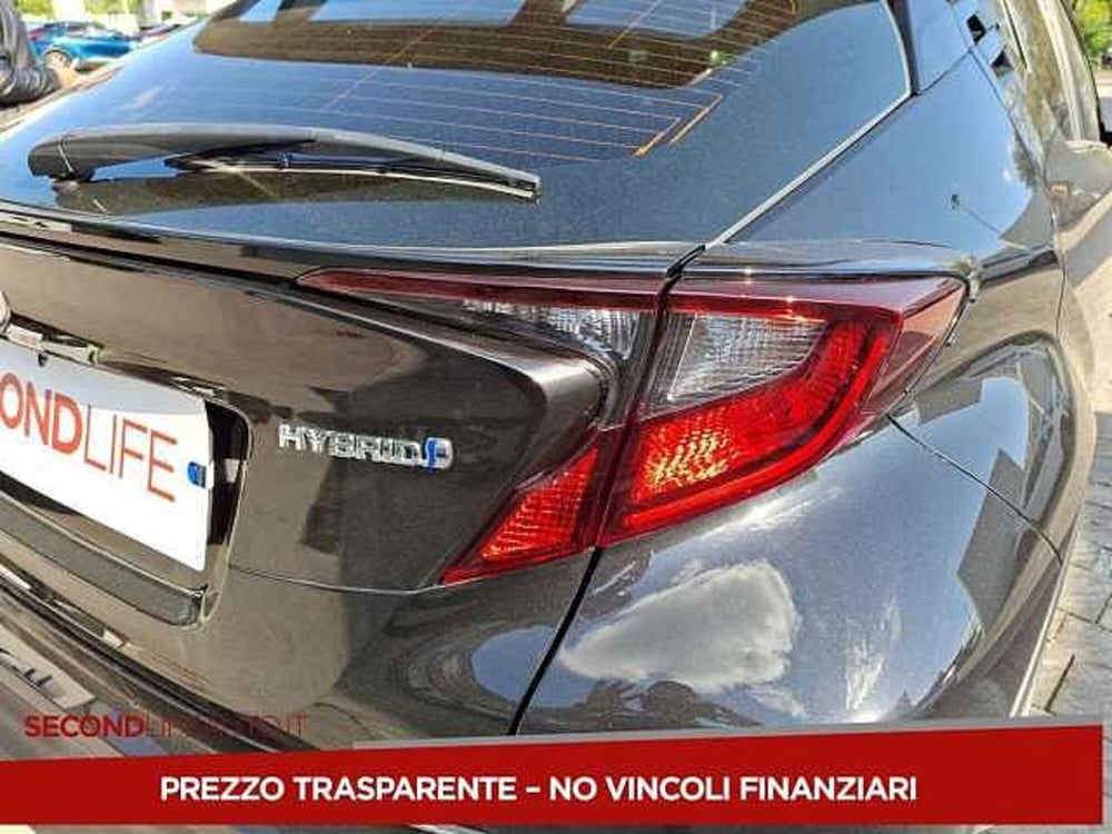 Toyota Toyota C-HR usata a Chieti (16)