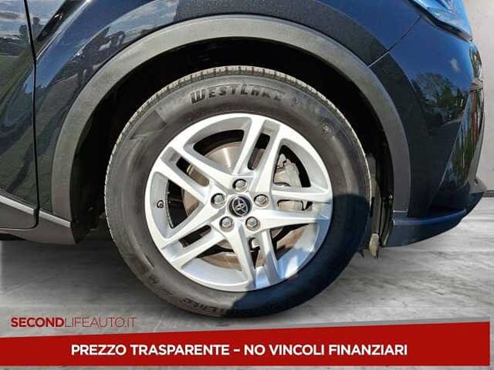 Toyota Toyota C-HR usata a Chieti (6)