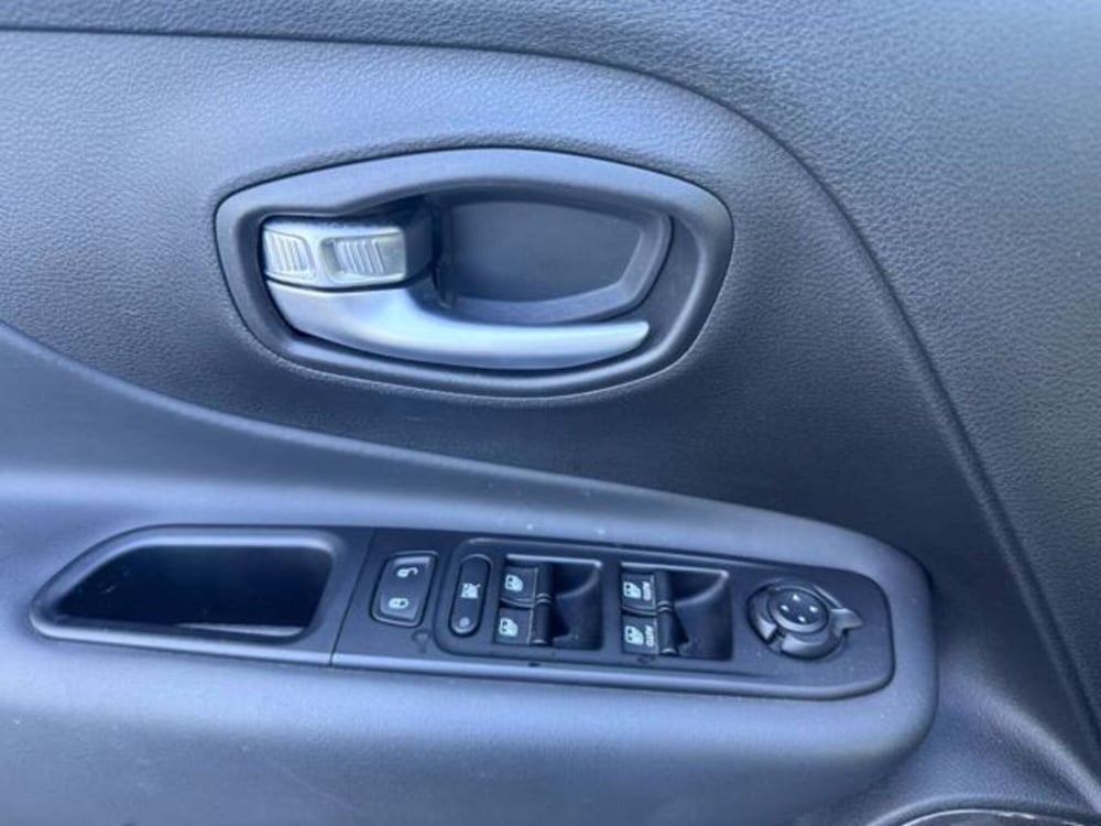 Jeep Renegade usata a Brescia (14)