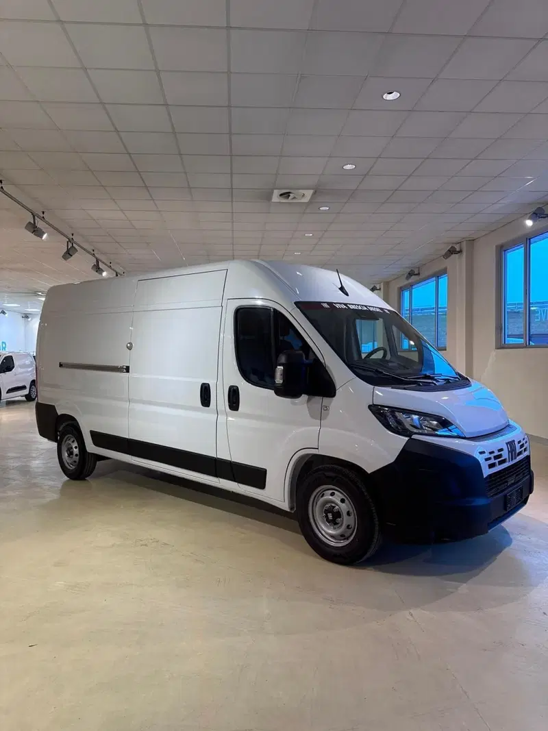 Fiat Ducato Furgone nuova a Milano (2)