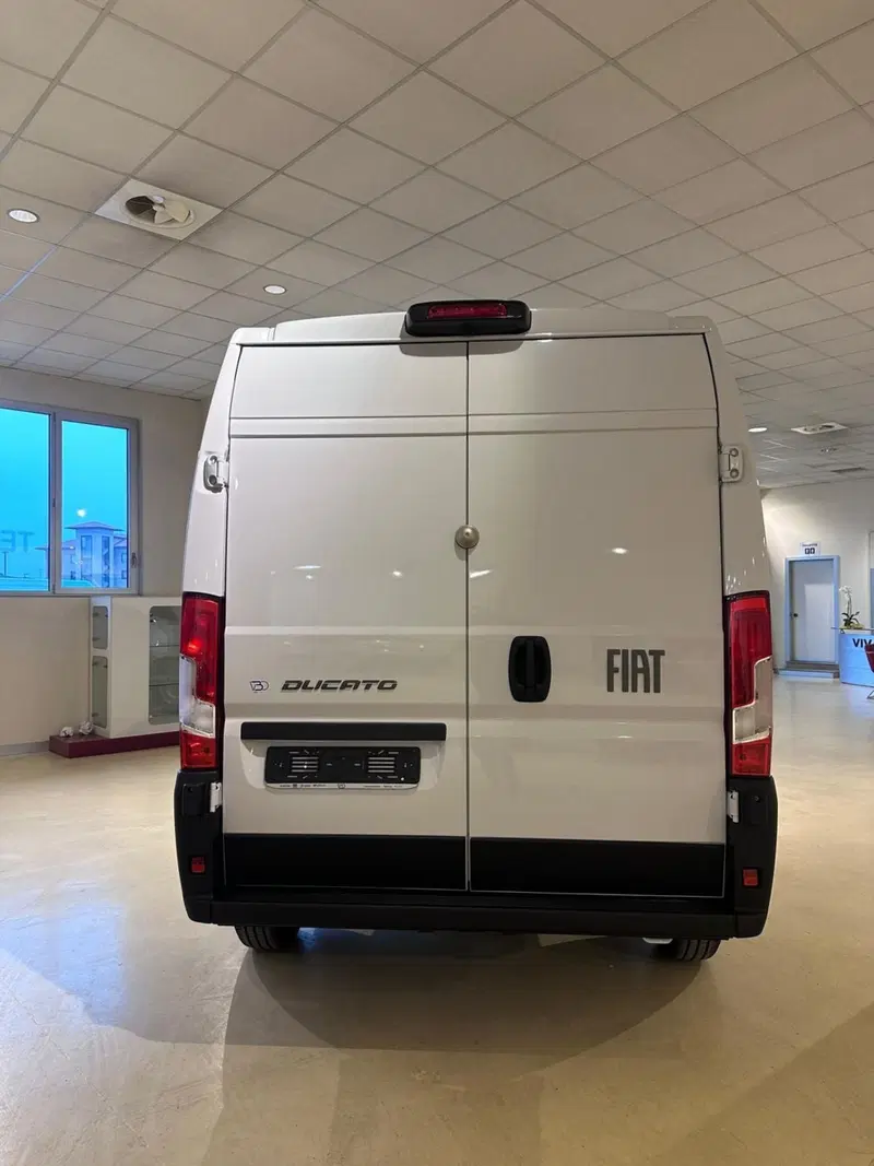 Fiat Ducato Furgone nuova a Milano (6)