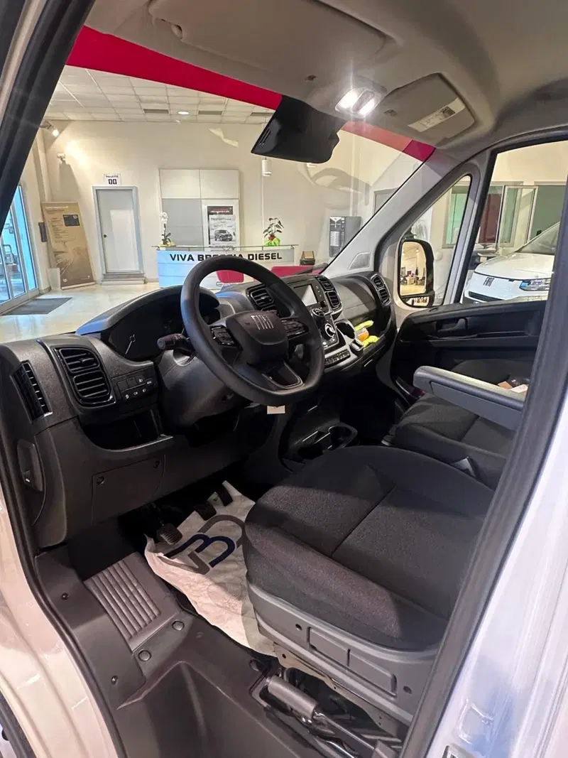 Fiat Ducato Furgone nuova a Milano (7)