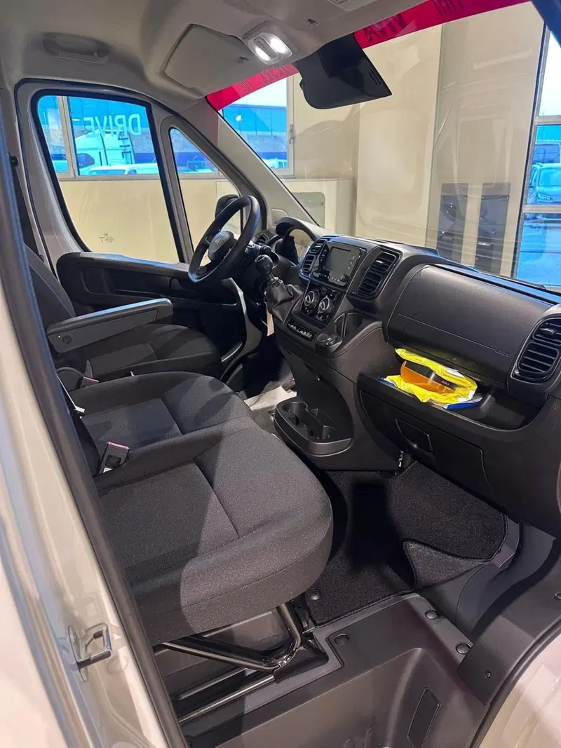 Fiat Ducato Furgone nuova a Milano (8)